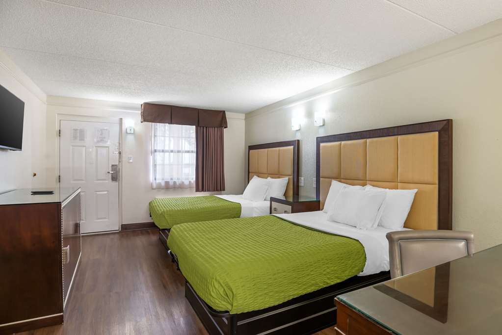 Econo Lodge Richmond North Chesterfield - photo 31