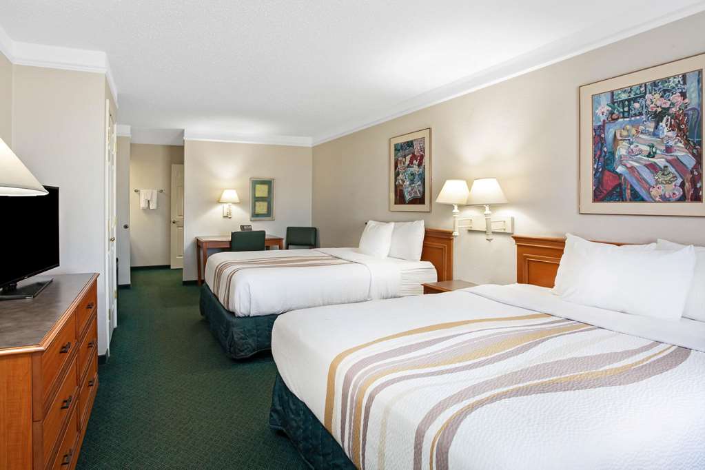 Baymont by Wyndham Fort Stockton - photo 13