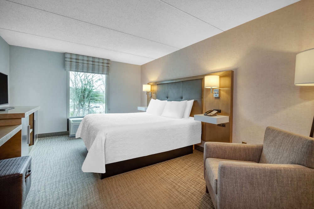 Hampton Inn Raynham Taunton - photo 12
