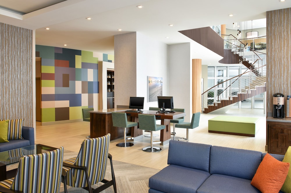 Four Points by Sheraton Coral Gables - photo 24