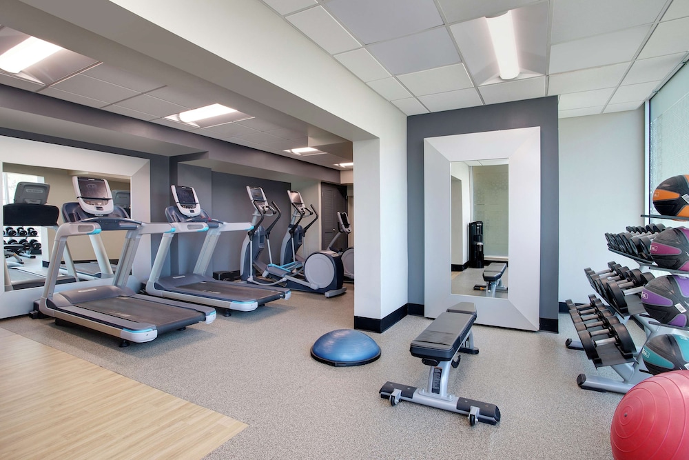 Embassy Suites by Hilton Tampa Downtown Convention Center - photo 68