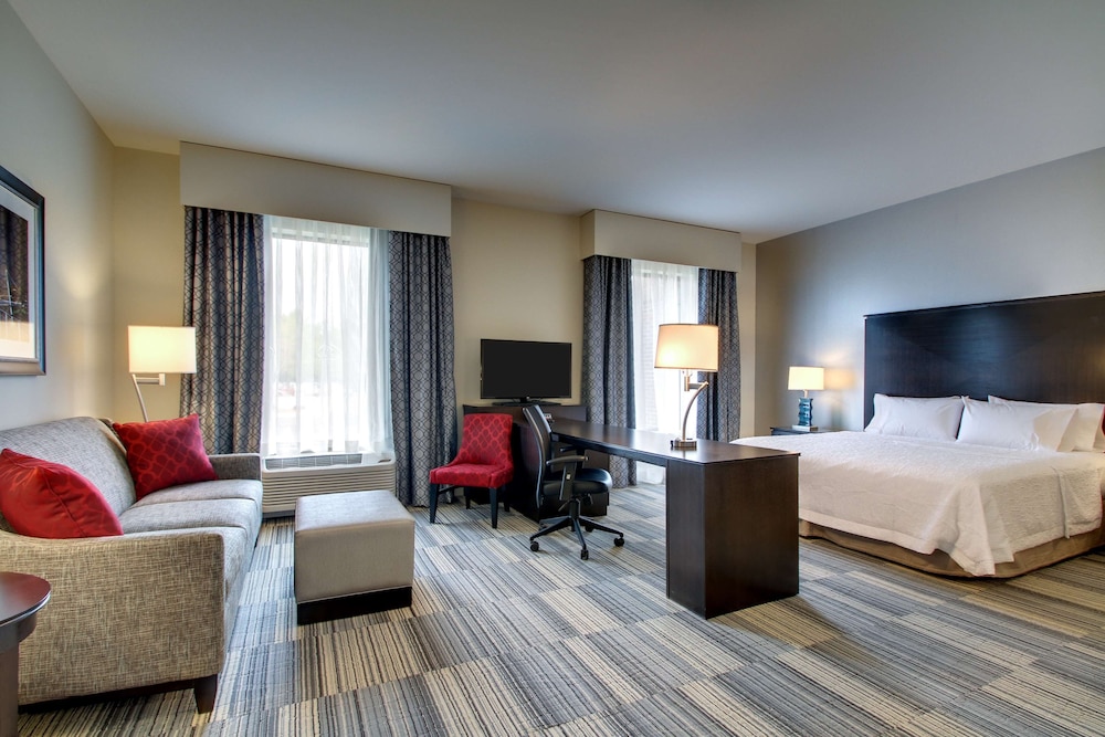 Hampton Inn & Suites Greenville Airport SC - photo 28