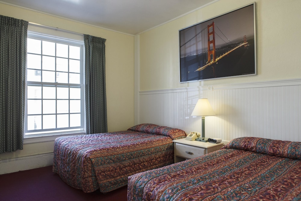 Grant Hotel - photo 11