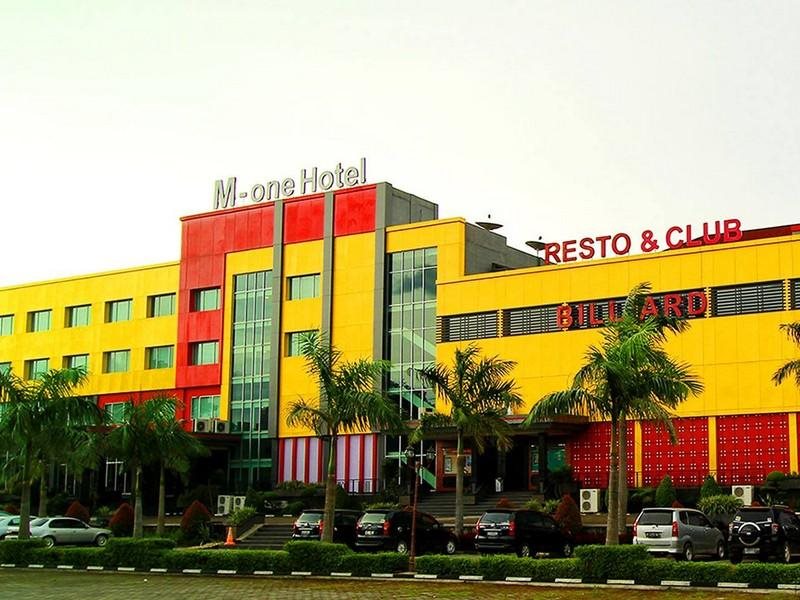M one Hotel Bogor — hotel in Sukaraja