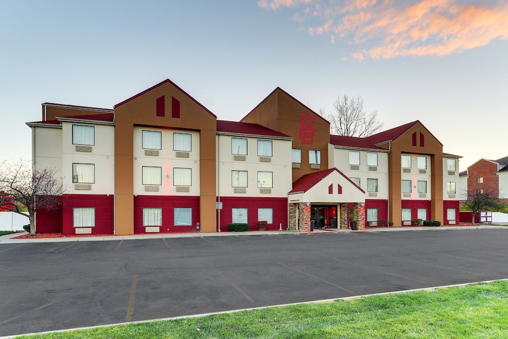 Red Roof Inn Springfield OH - featured photo