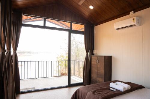 Jungle Spring Resort in Unknown City, India