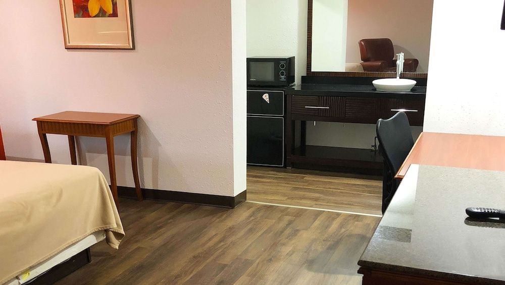 Lucky Vista Motel - photo 17
