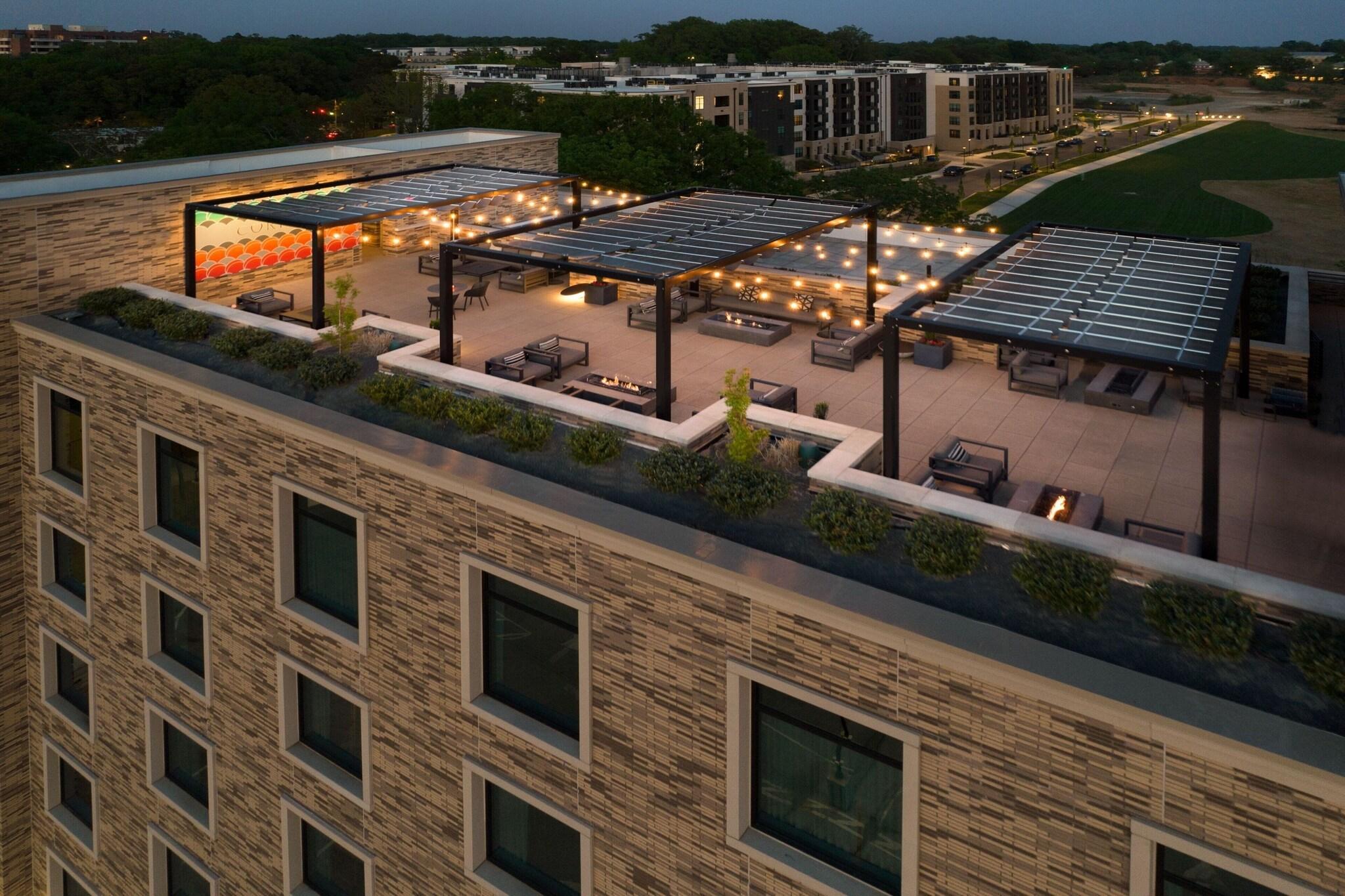 AC Hotel by Marriott Charlotte SouthPark - photo 7