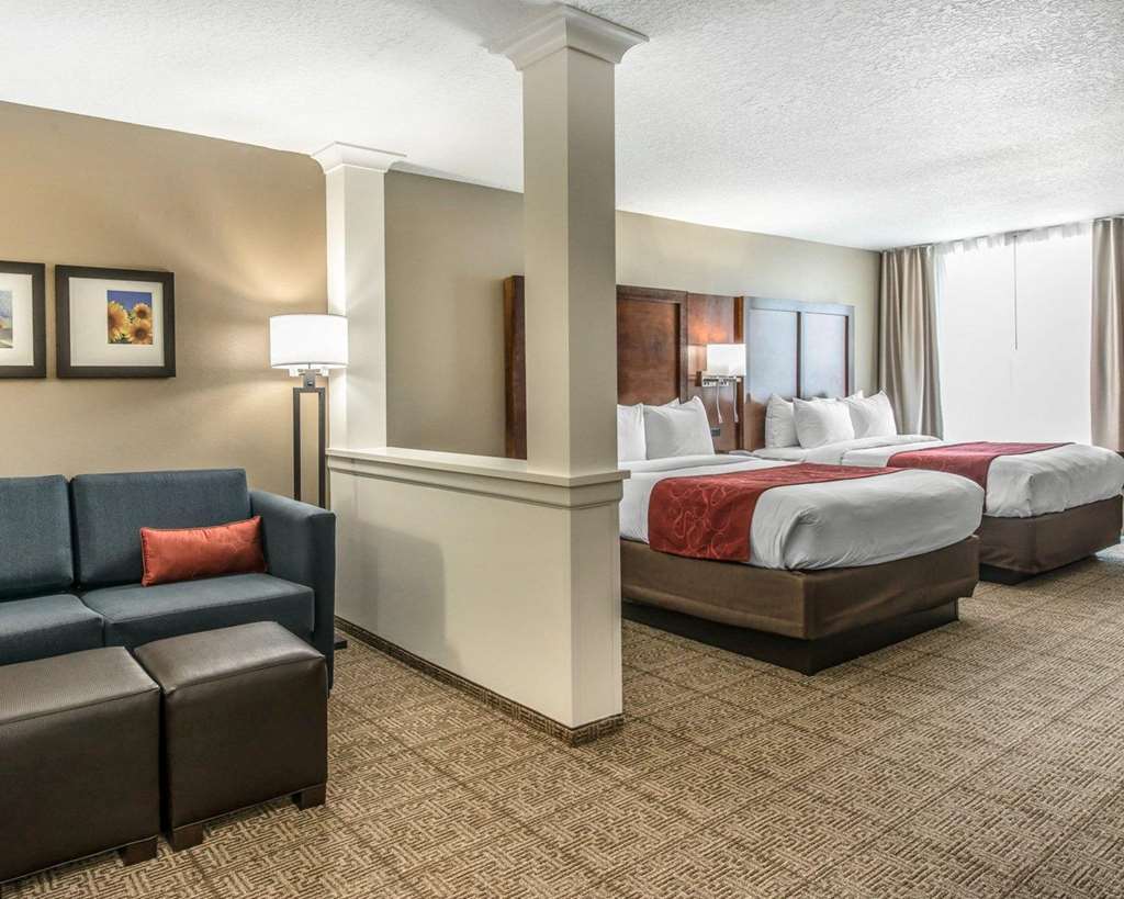 Comfort Suites Dunnellon near Rainbow Springs - photo 12