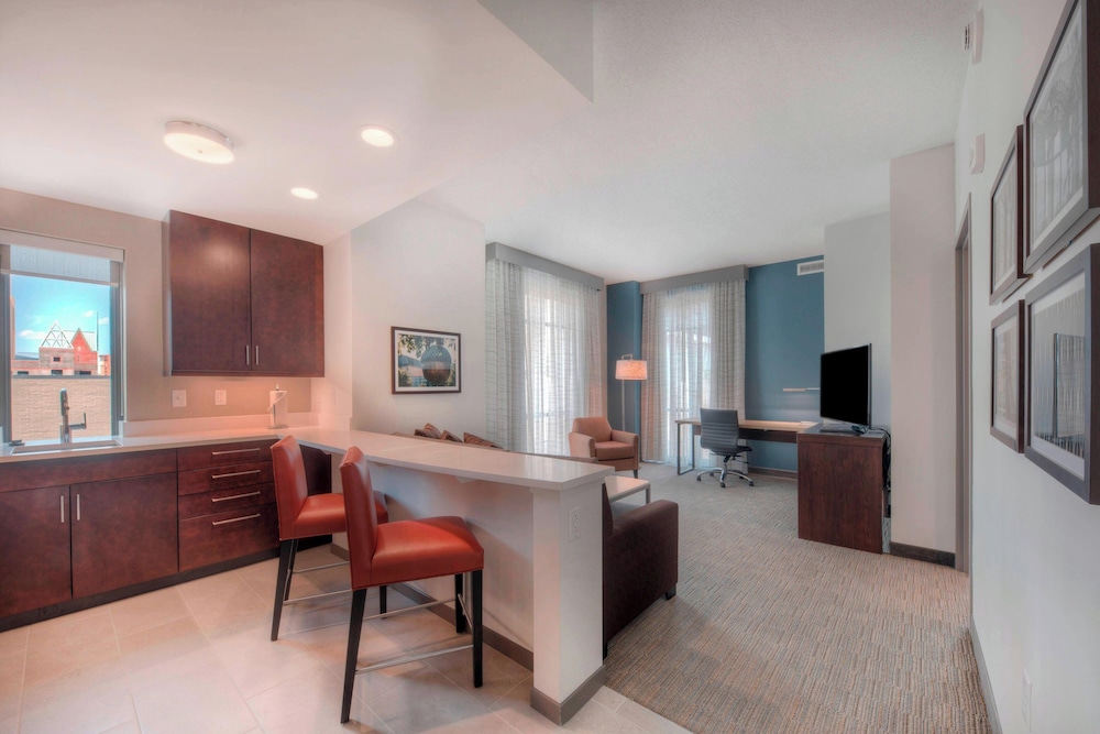 Residence Inn by Marriott Raleigh Downtown - photo 9