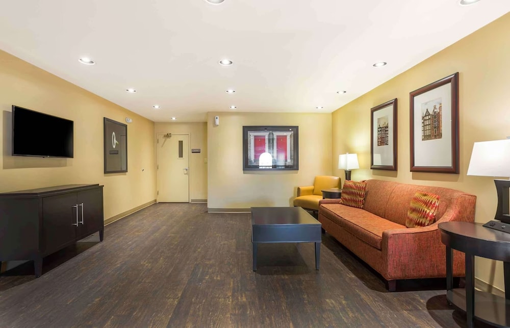 Suburban Studios Brentwood Nashville - photo 6