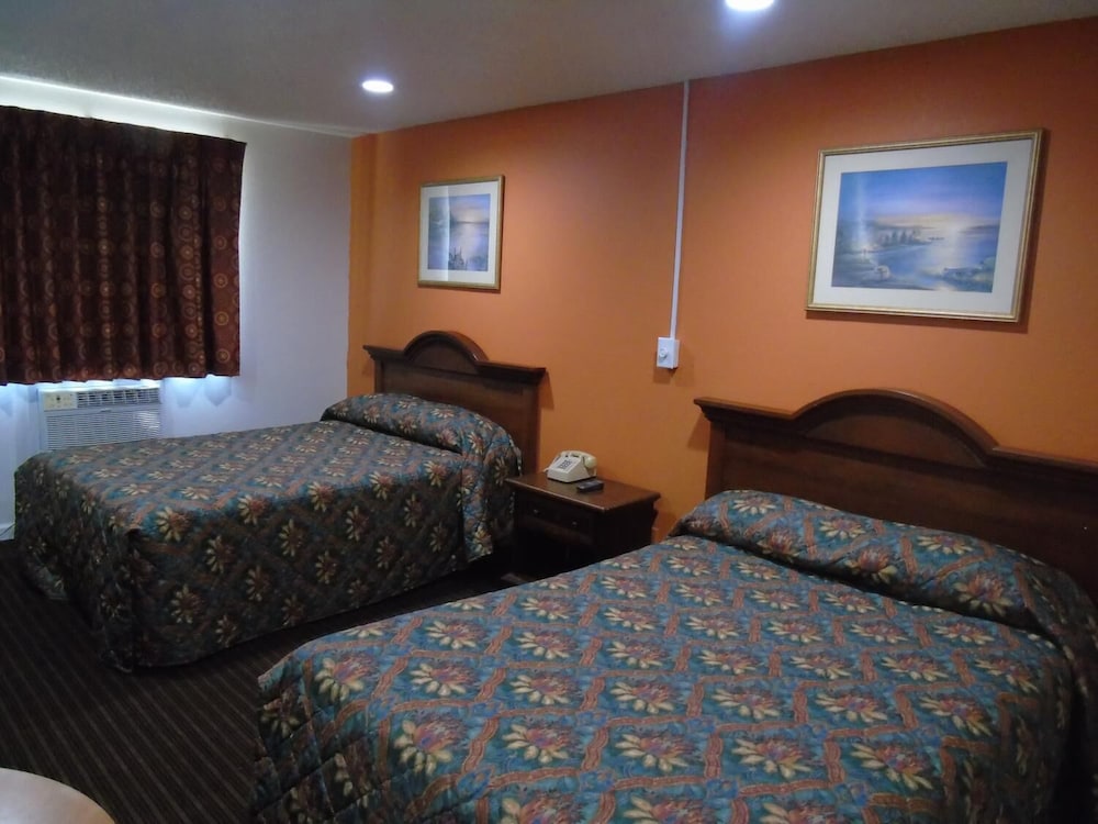 Americas Express Inn - photo 7