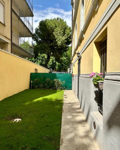 Mono Apartments Aldini — 4-Star Luxury Hotel in Bologna, Italy