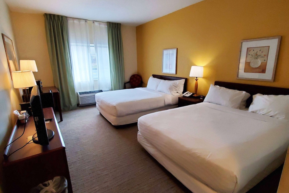 Wingate by Wyndham Uniontown - photo 15