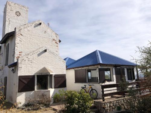 Púrpura Atardecer Hermosa casa de montaña — 4-Star Luxury Hotel in San Javier, Argentina