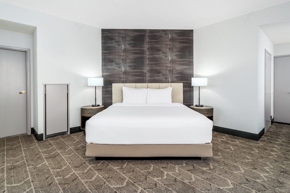 Crowne Plaza Los Angeles Harbor Hotel by IHG - photo 36