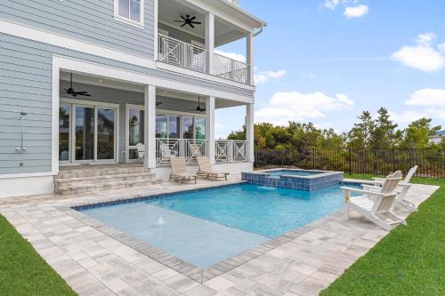 Tango Vista With Pool Elevator And Beach Views - last minute hotel in Destin