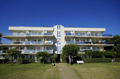 Residence Brezza Di Mare — 4-Star Luxury Hotel in San Benedetto Del Tronto, Italy