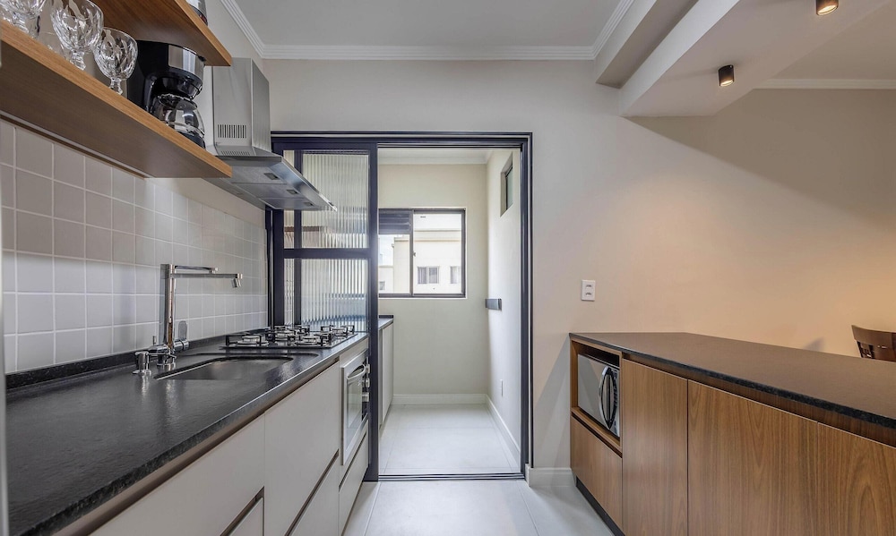 3 bedroom Apt 400m From the Beach Mdv0602