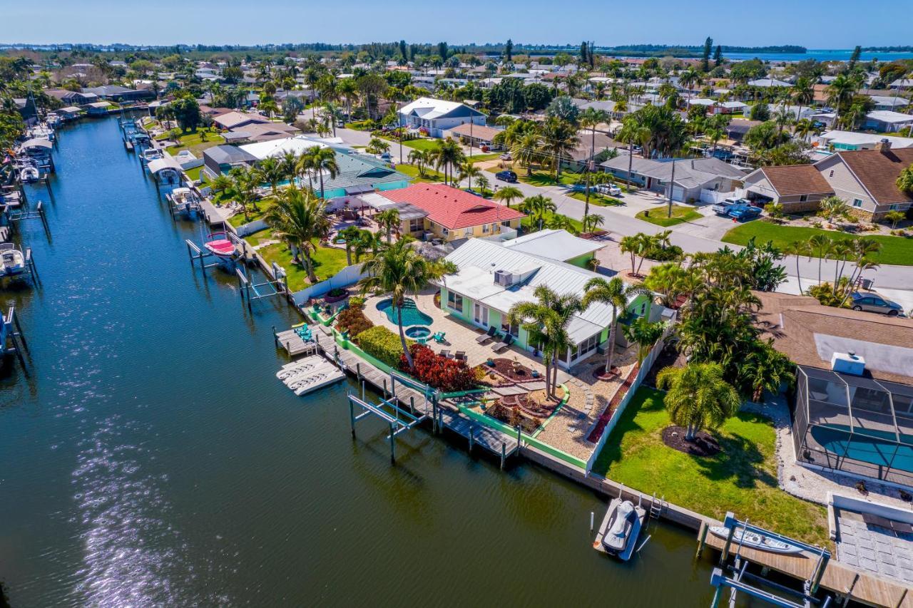 The Sapphire Sea Star in Bradenton, United States