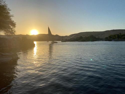 Houseboat Hotel and Nile Cruises Zainoba — Aswan — photo 2