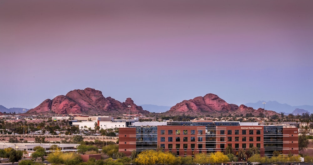 Crowne Plaza Phoenix Airport PHX by IHG - photo 86