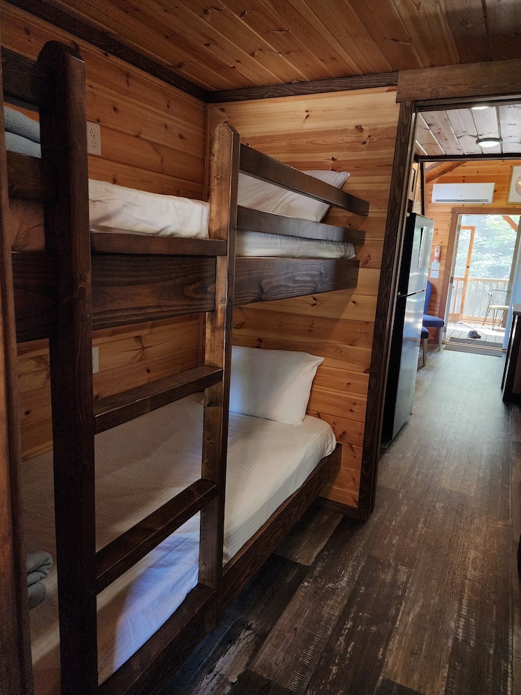 Emberglow Outdoor Resort - photo 45