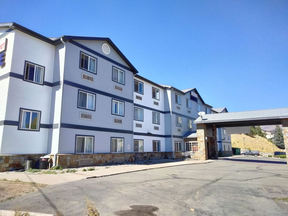 Wingate by Wyndham Eagle Vail Valley - photo 60