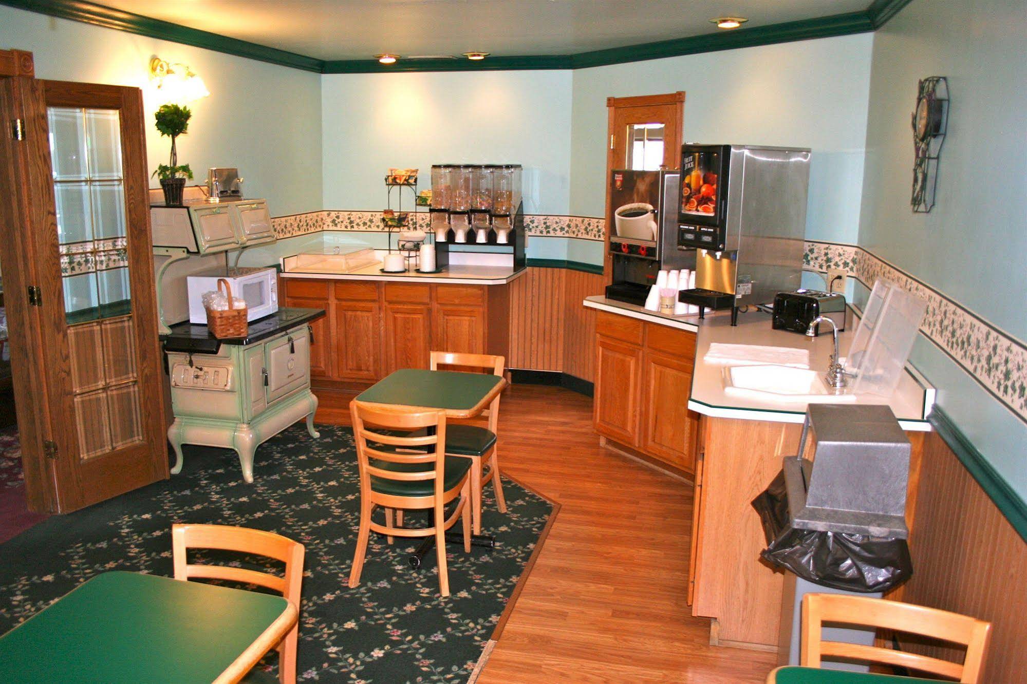 Cobbler Inn - photo 11