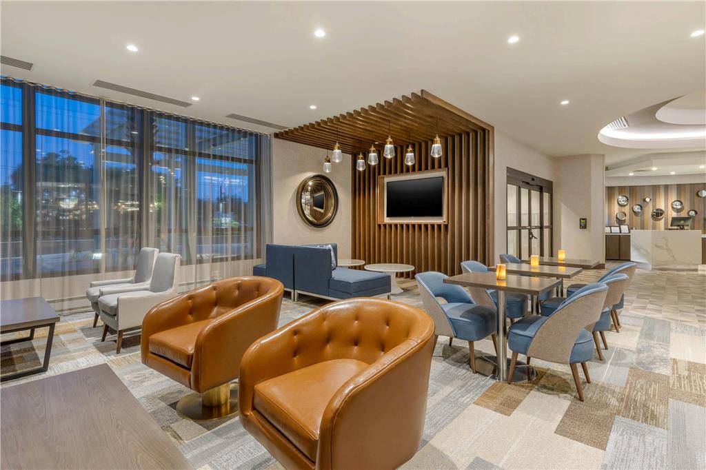 DoubleTree by Hilton Charleston Riverview - photo 9