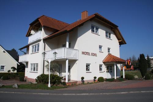 Hotel Edel — hotel in Haibach