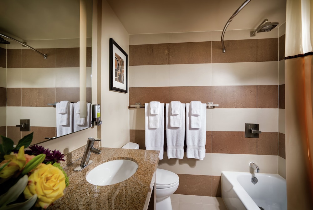 Staypineapple Hotel Rose Downtown Portland - photo 33