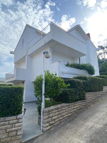 Red Hill Beach House stunning 3 story residence — 4-Star Luxury Hotel in Sibenik, Croatia