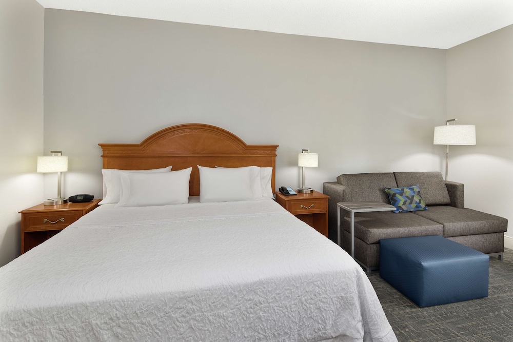 Hampton Inn Atlanta Newnan - photo 28