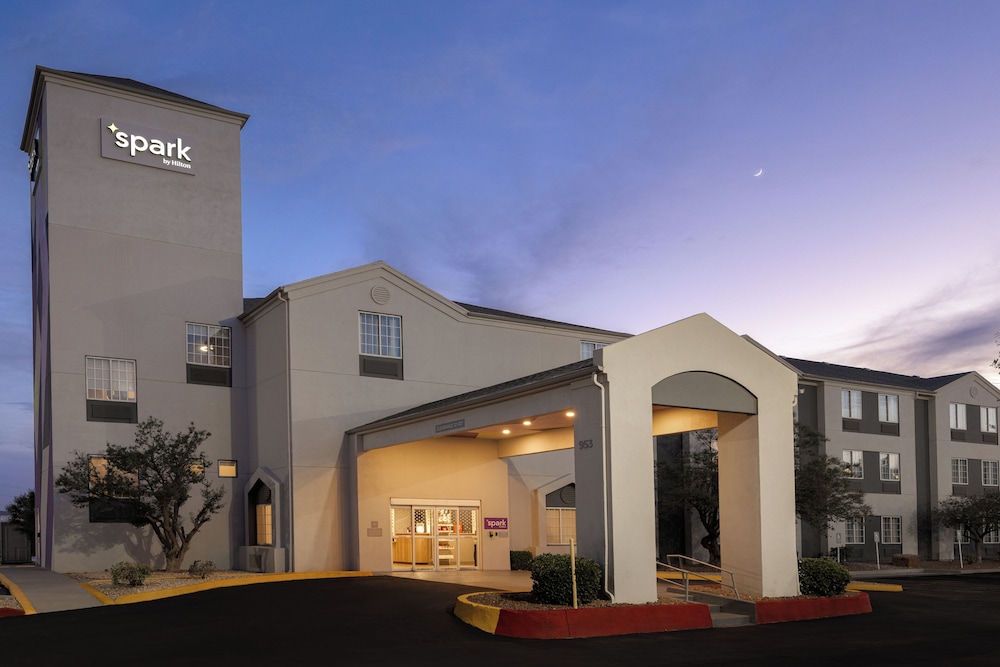 Spark by Hilton El Paso University - photo 26