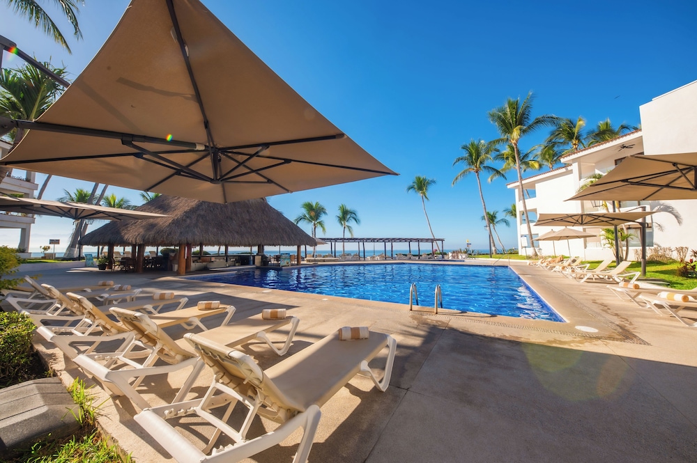 Vista Vallarta All Suites on the Beach