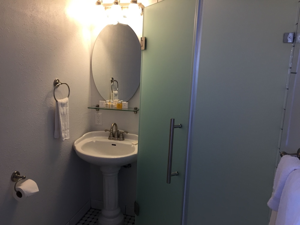 Seacrest Inn - photo 112