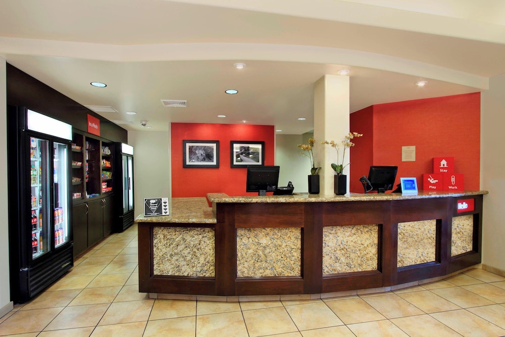 TownePlace Suites by Marriott St. George - photo 2