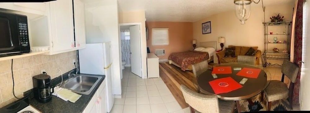 The Floridian Inn - photo 15