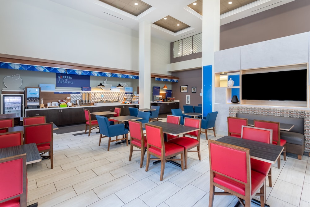 Holiday Inn Express Crystal River by IHG - photo 27
