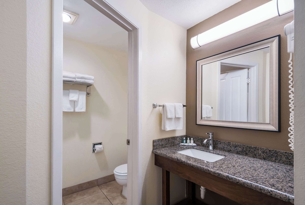 Quality Inn & Suites Coeur d'Alene - photo 26