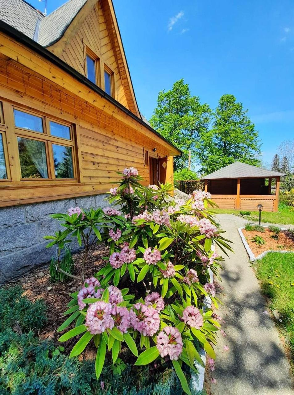 Dworek Nad Potokiem in Karpacz, Poland