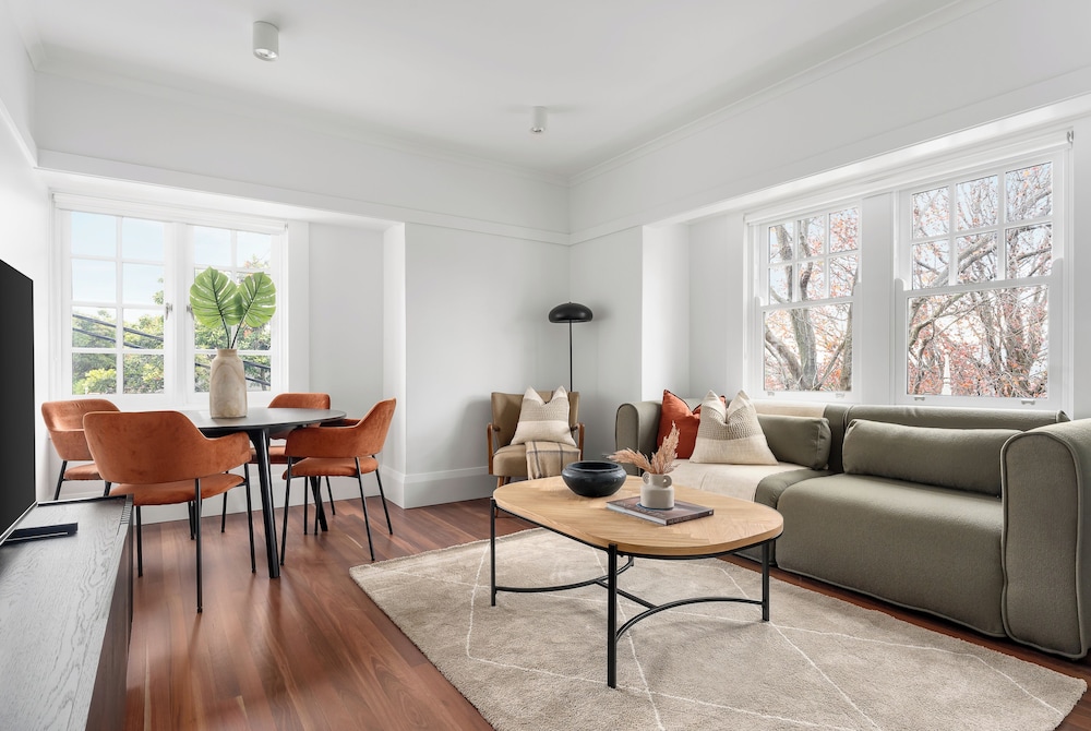 Bondi Junction Apartments by Urban Rest — 4-Star Luxury Hotel in Woollahra, Australia