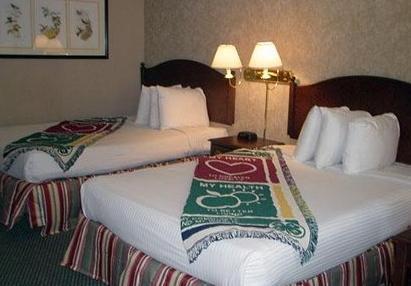 Econo Lodge Statesville - photo 7