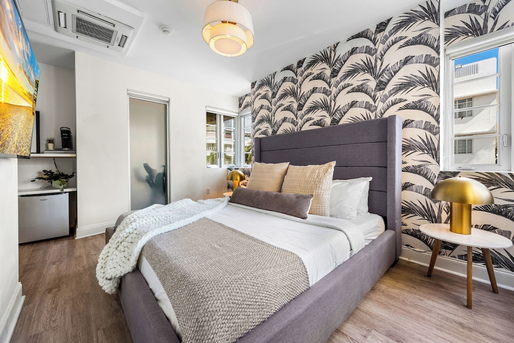 Luxuri Suites - photo 74