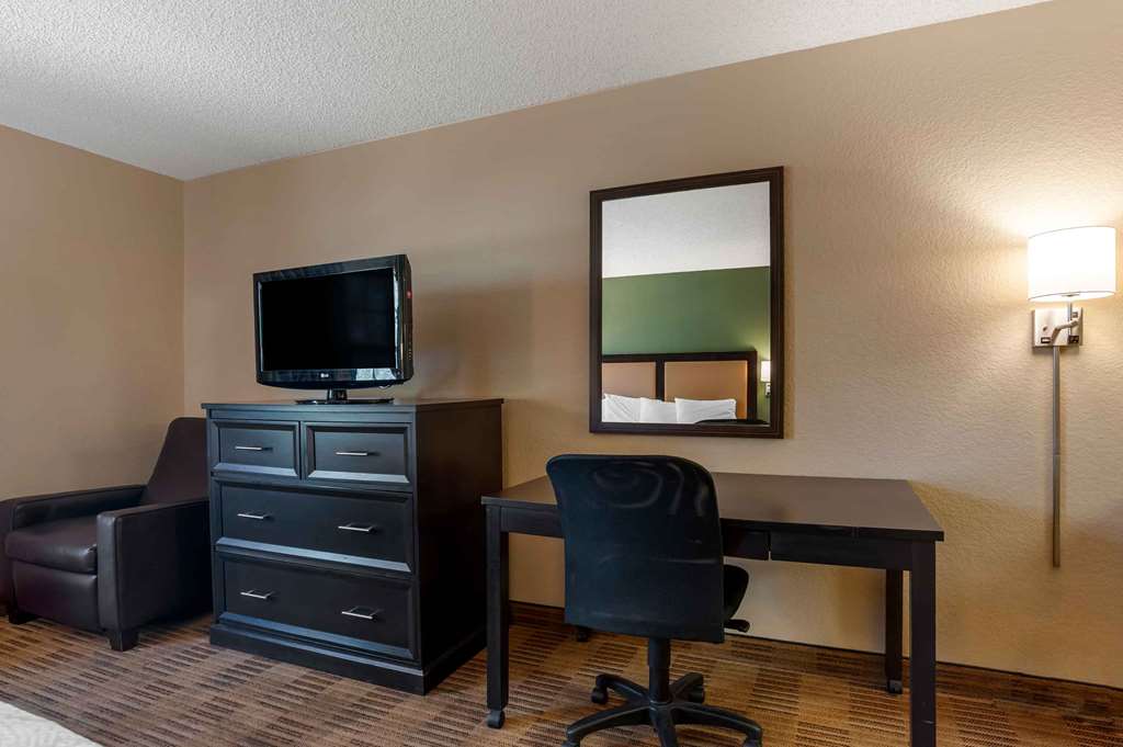Extended Stay America Suites Orange County Lake Forest - photo 17