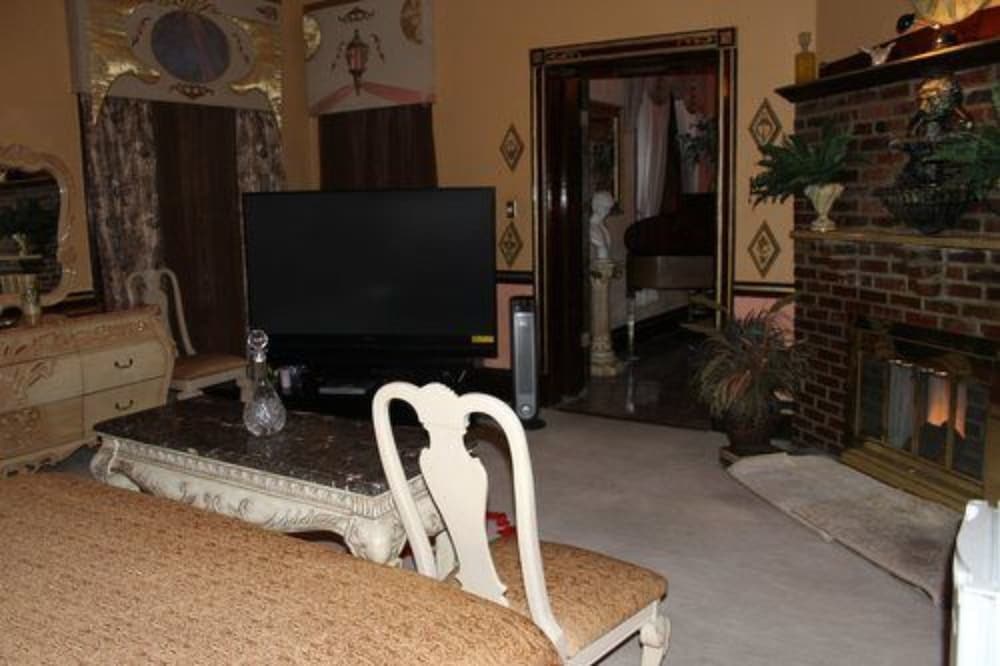 Central West End B&B - photo 10