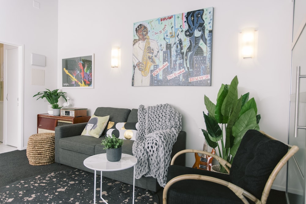 TOWNY Downtown Haven 2 Bedrooms — 4-Star Luxury Hotel in Auckland, New Zealand