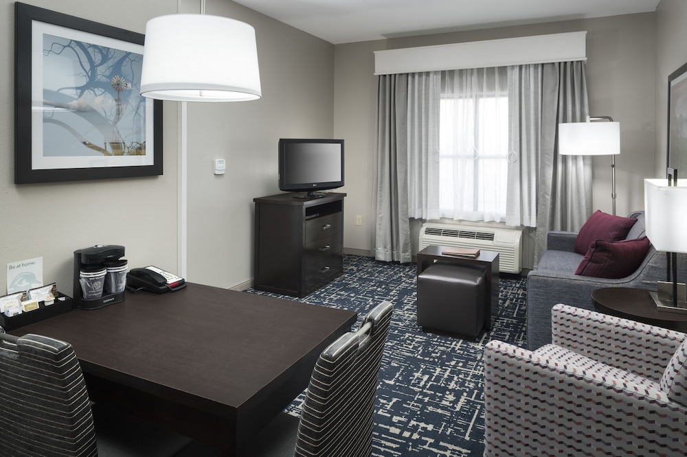 Homewood Suites by Hilton Cedar Rapids North - photo 16