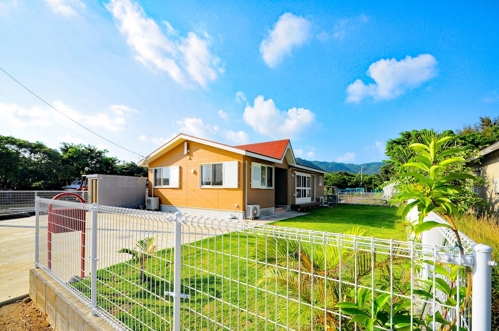 Sun Akaishibeach no Yado in Ishigaki, Japan